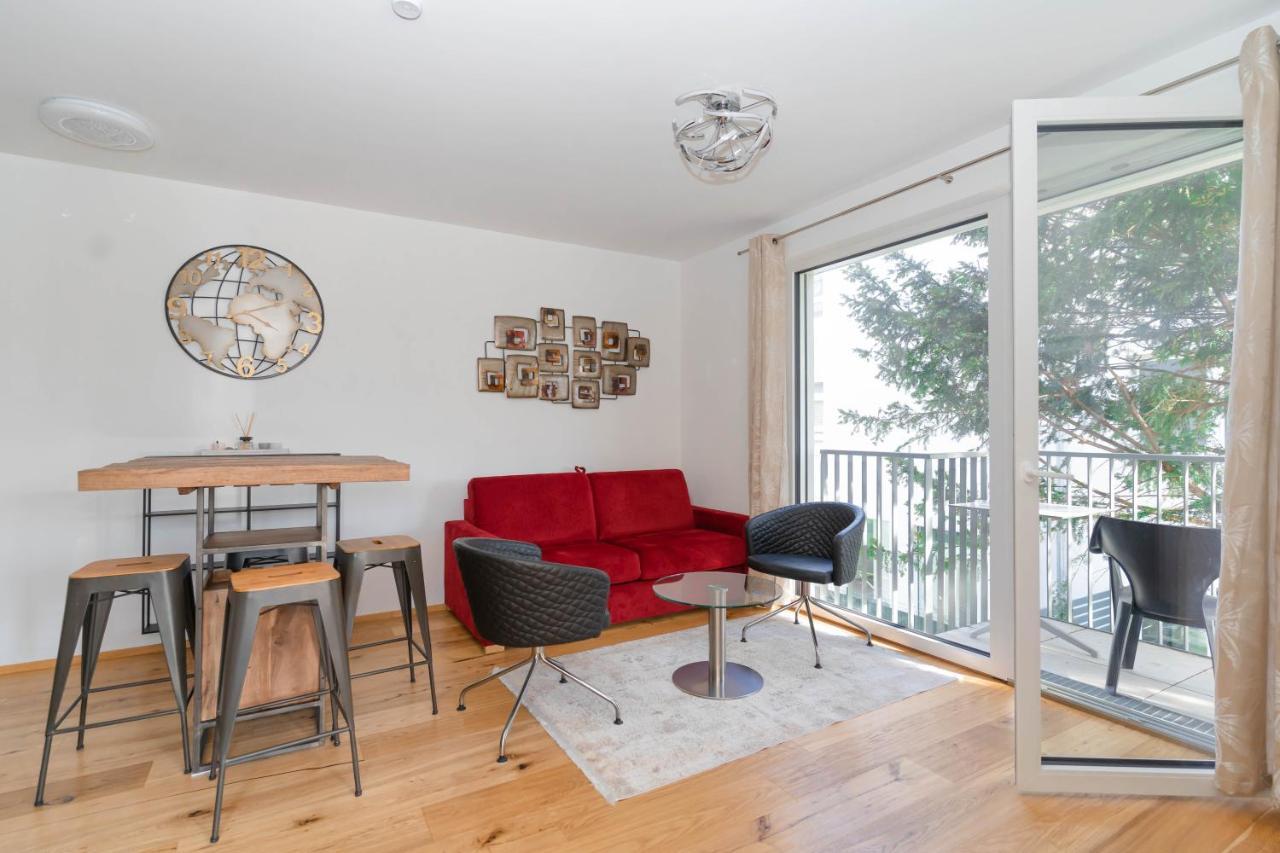 Luxurious Apartment With Big Balcony Near City Center Wien Exterior foto