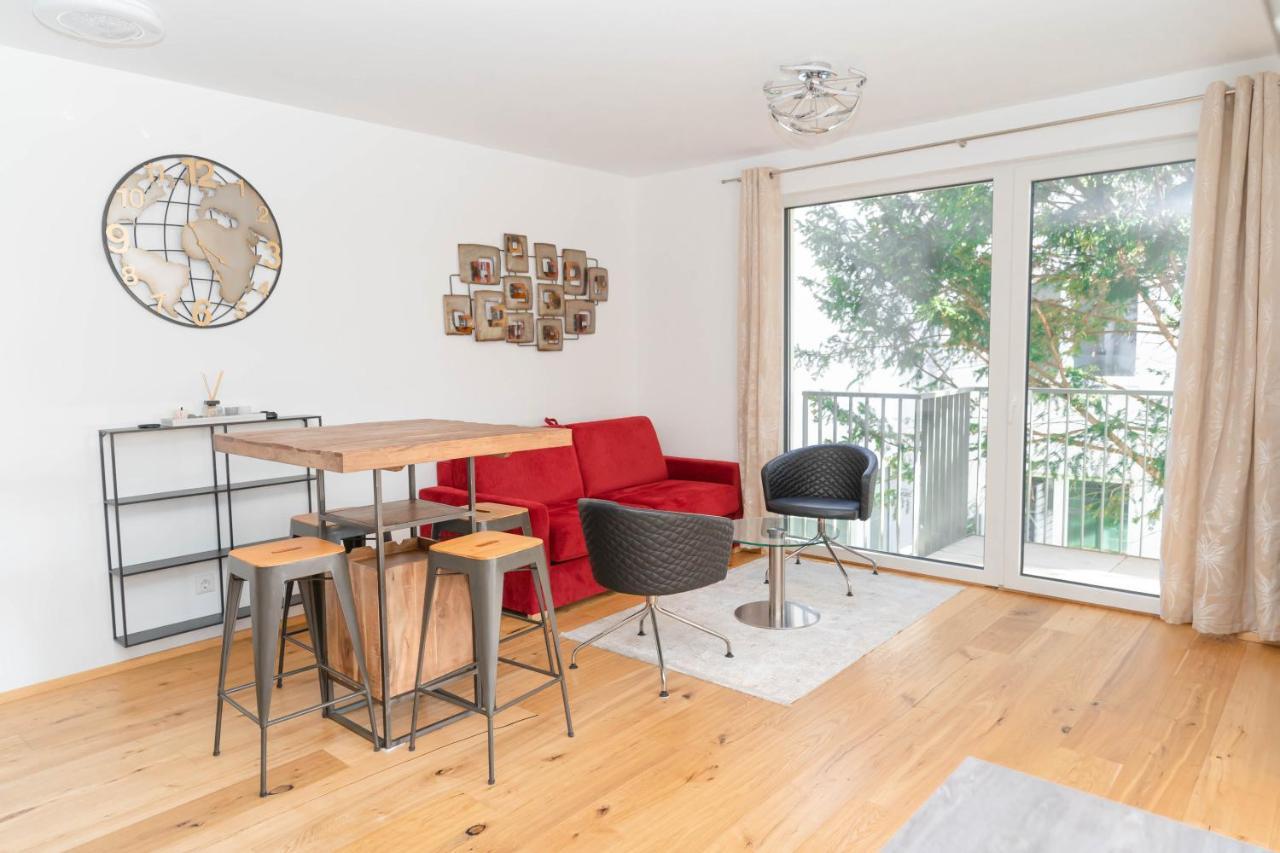 Luxurious Apartment With Big Balcony Near City Center Wien Exterior foto