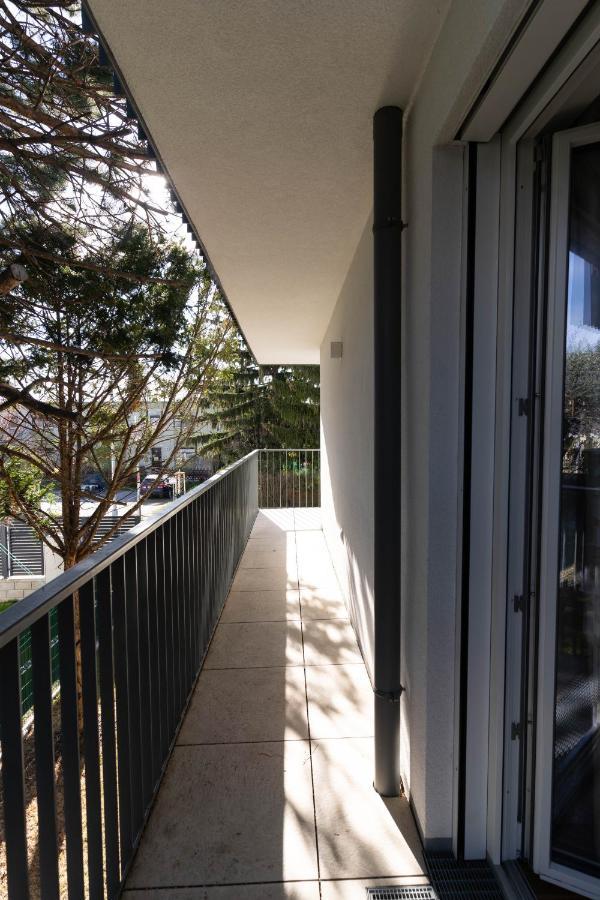Luxurious Apartment With Big Balcony Near City Center Wien Exterior foto