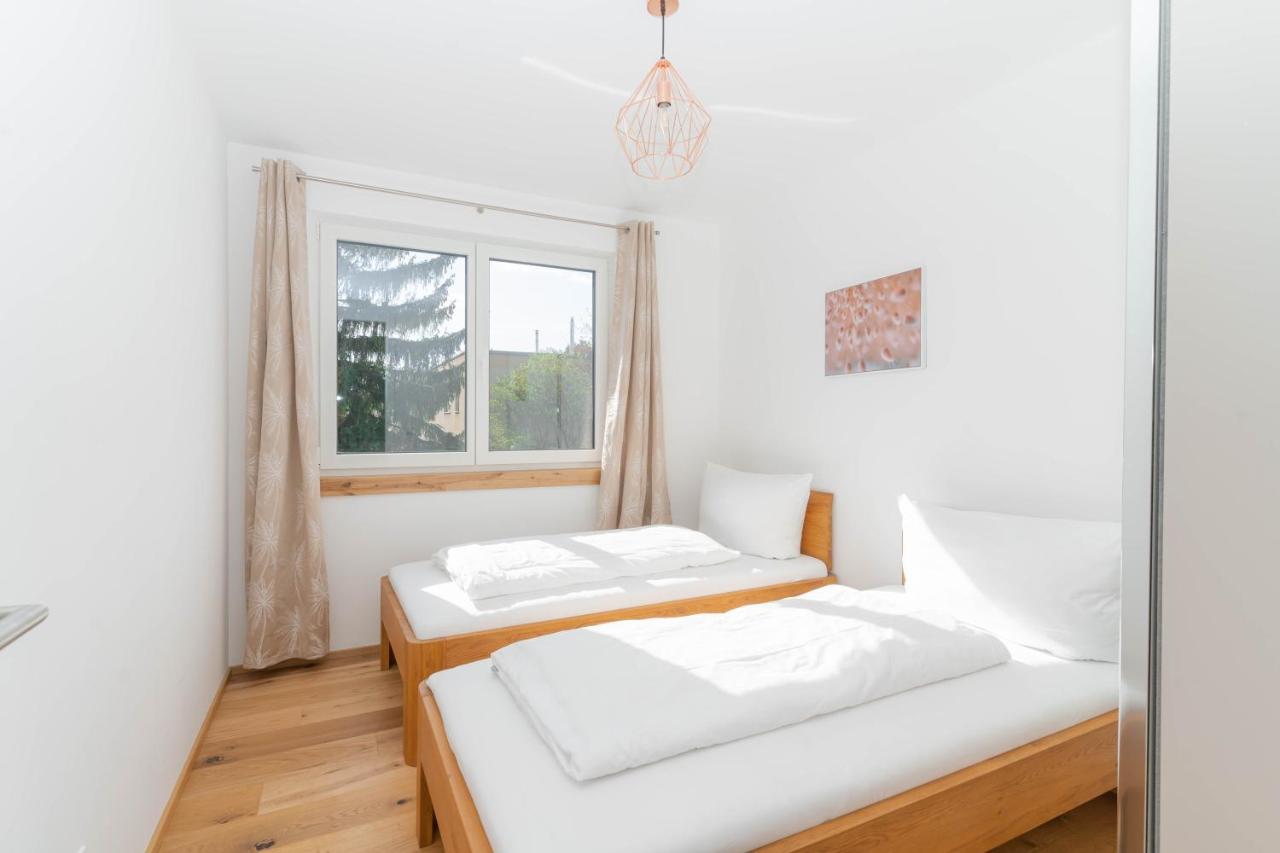Luxurious Apartment With Big Balcony Near City Center Wien Exterior foto